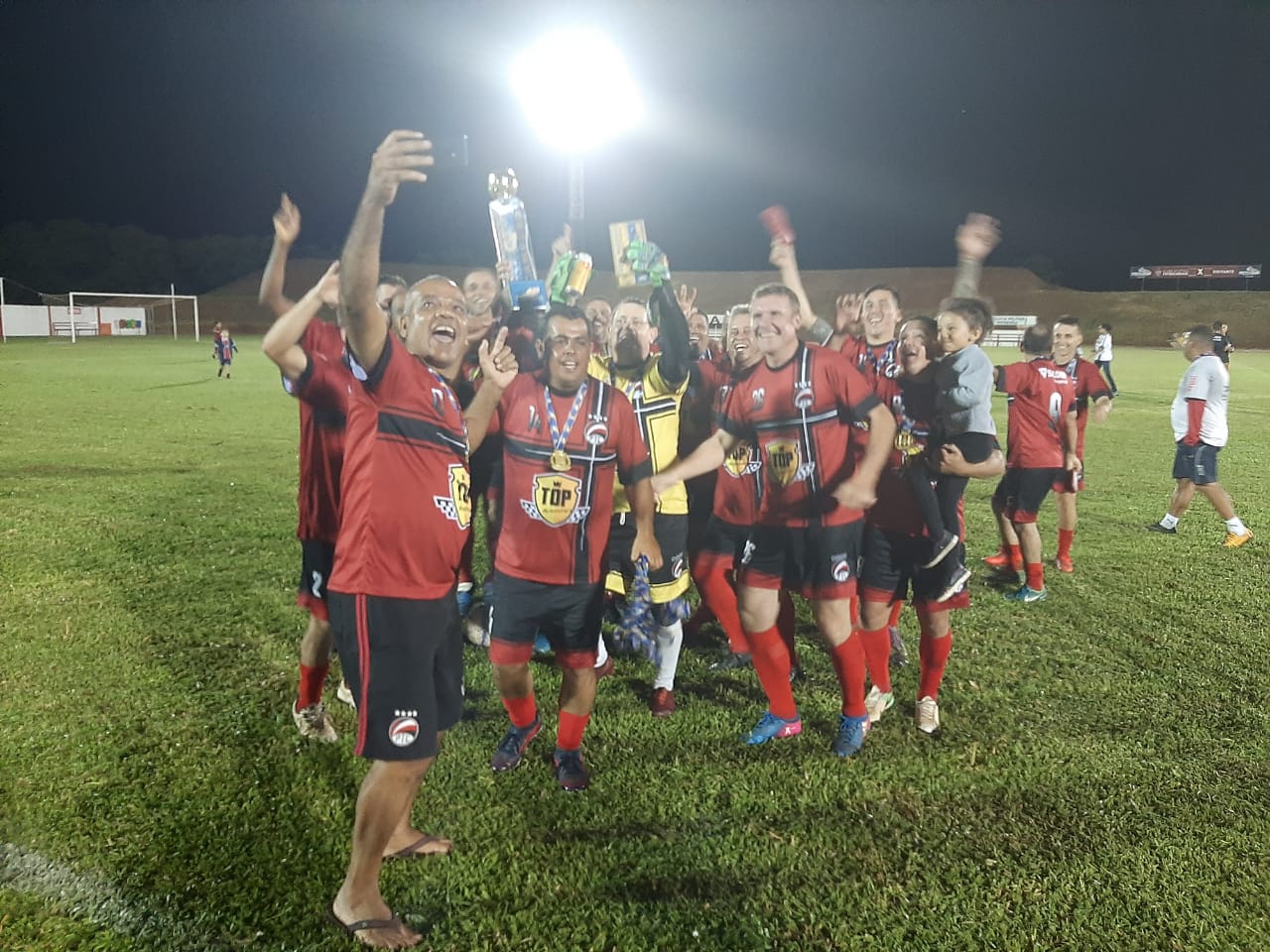 PTC vence Porto Seguro e conquista título do campeonato de futebol