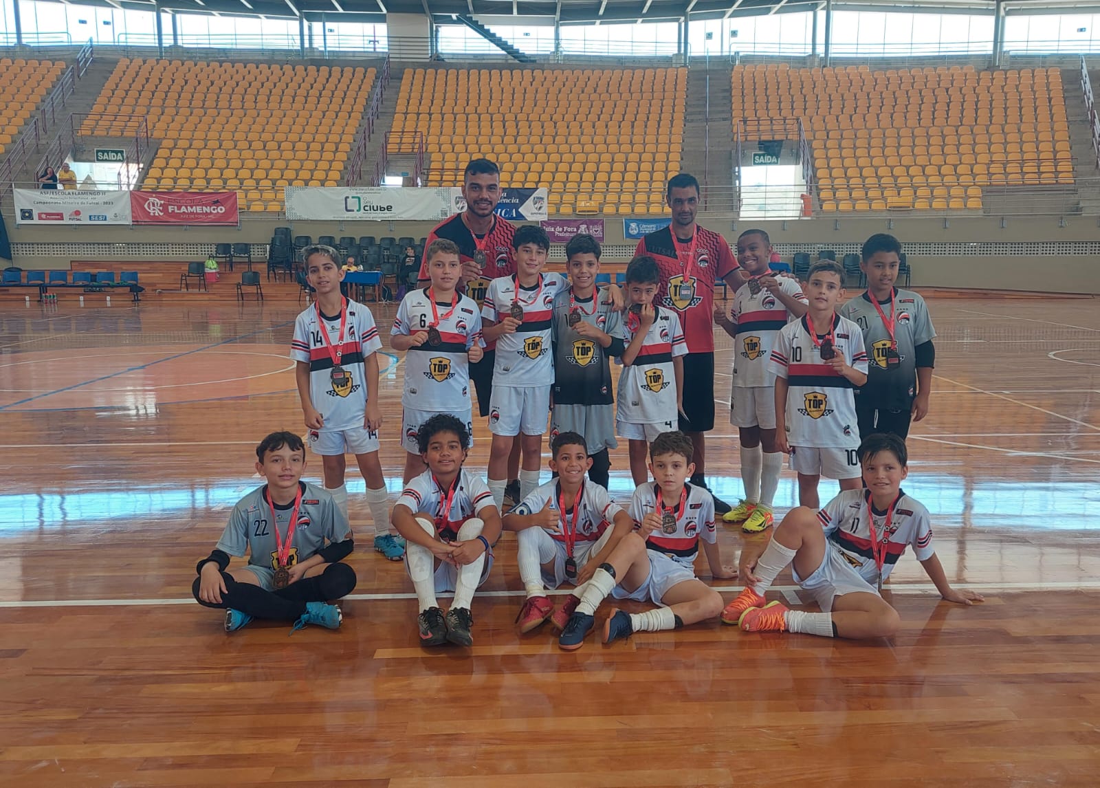 Ptc Fica Em Terceiro Lugar Na Disputa Do Campeonato Mineiro De Futsal Em Juiz De Fora Rádio 